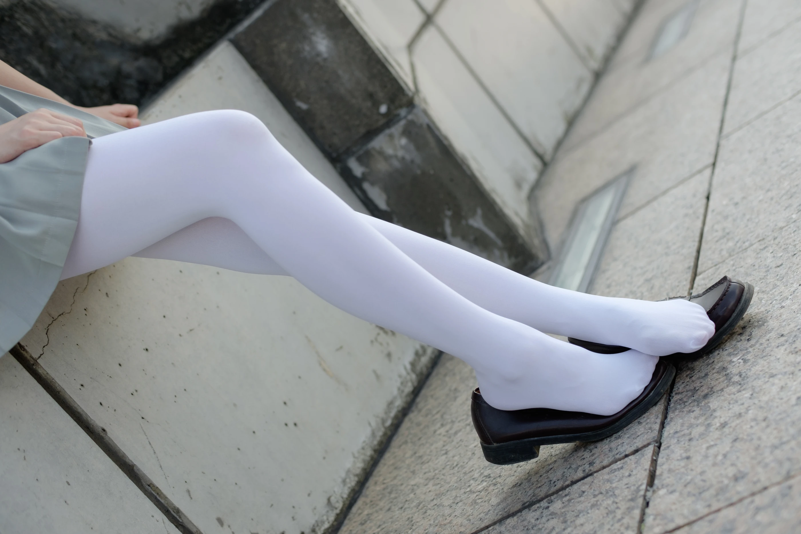 森萝财团 R15-026 [79P]插图2